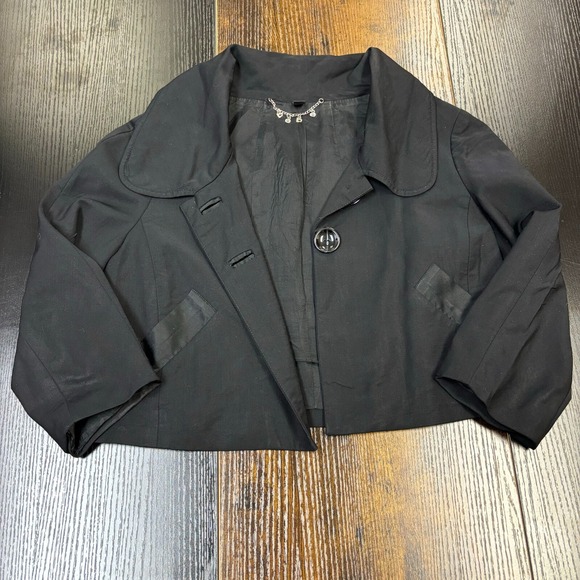 bebe Jackets & Blazers - Bebe Dressy Blazer Jacket Womens SIZE 4 Black Cropped Lining Buttons READ